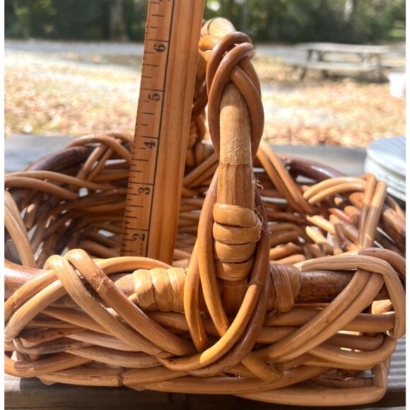 Vintage Woven Rattan Basket With Handle Rectangle Cottage Rustic - Picture 12 of 16